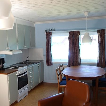 Ekesberget Stugby Retro Stuga 9 Eksharad Екстер'єр фото